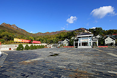 娇妻销魂的3p经历口述：情旅三生：解锁浪漫三人行的甜蜜秘境