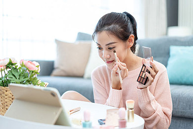男人插女人的软件：净网先锋：守护清朗网络，共筑文明家园