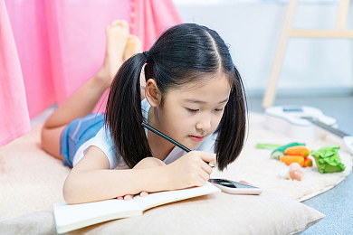 传媒短视频免费观看：“短视频浪潮涌动，内容共享革新生活新篇章”-1