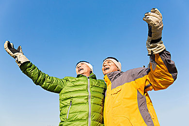 色综合天天干：揭秘游戏传奇：“天天挑战极限”，玩家共筑不朽游戏文化之旅-1