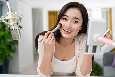 free孕妇╳乄乂乄性：孕期性教育：揭开神秘面纱，共享和谐生活之旅