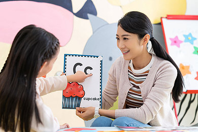 18岁禁看APP：创新守护青春防线：揭秘“18岁禁看”APP背后的网络安全与成长守护之道-1