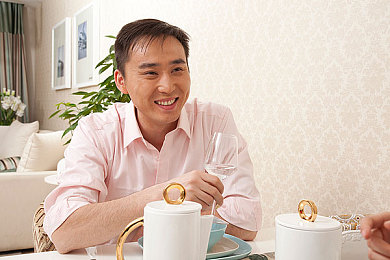 老师的扇贝真好吃：厨艺教师爱心盛宴，味蕾绽放校园情-1