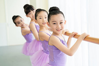 女神动漫免费登录页面笔趣阁：穿越时空，探寻动漫女神，笔尖下的奇幻之旅