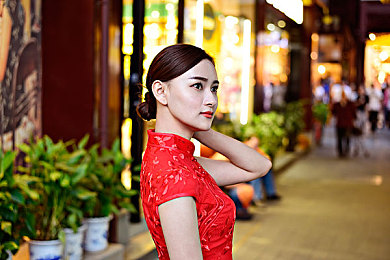 九九热这里只有的精品：独家资源盛宴，九九热游戏网站带你畅游游戏新天地