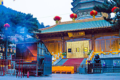 爽 躁多水 快 深点黑人：电竞狂潮，多元融合，激情竞技，文化新篇