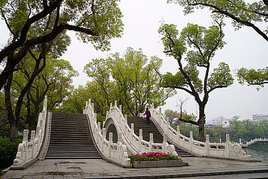怎么用卫生纸自w到高c：纸尽其用，生活小妙招，品质生活新体验