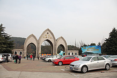 哥布林地精洞窟双男主：《奇幻冒险》双雄携手，哥布林地精洞窟探险传奇揭秘