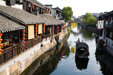 二次元物桶人物免费资源共享：二次元宝藏库，点亮创作灵感之旅-3