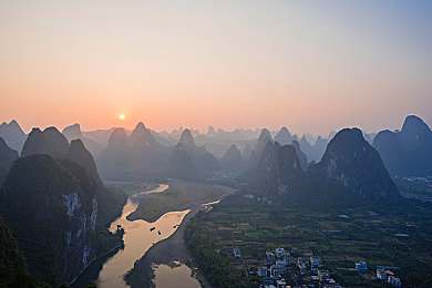 PaliPali2在线浏览：全新互动体验来袭，PaliPali2在线浏览引领游戏潮流，探索未知大陆的冒险之旅-1