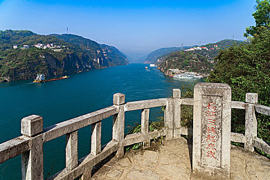 免费色情软件：探寻游戏秘境，解锁隐藏惊喜：揭秘游戏中的神秘福利之旅-2