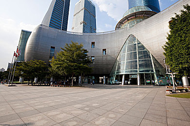 报告夫人有其母必有其女歪歪其哲：传承智慧之光：揭秘“报告夫人”古谚背后的家庭教育哲理