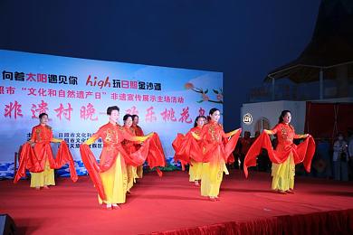 法国空姐2018：空中丝带：2018法国航空时尚与人文之光-2