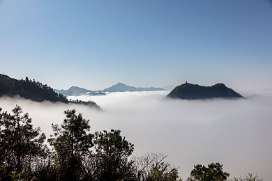 性插动图：视觉盛宴中的爱恋旋律：解锁动图新境界，畅享愉悦时光之旅-2