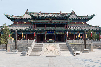 色大师：色彩艺术大师：色大师用独特色彩诠释世界，作品走进生活引发思考-3