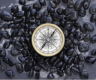免费抖淫：短视频盛宴背后的隐忧：流量变现与网络环境双重挑战-3