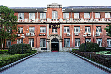 九九热9热：揭秘九宫格奇遇，社交狂欢背后的游戏热潮魅力-2
