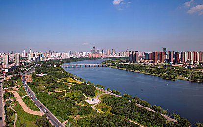 91在线成人：网络黄金时代探秘：揭秘91社区传奇之旅-4