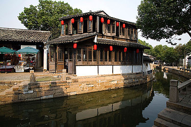 翁莹情乱全部篇回乡祭祖：传奇翁莹寻根之旅，传承祭祖文化魅力