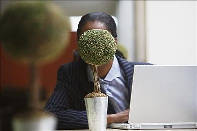 .裸体美女  免费软件：窥探隐私，网络道德，争议软件背后的深思-2