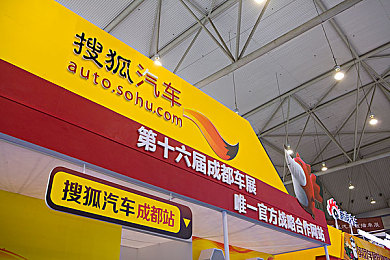 男女一起差差差APP下载：社交新纪元：揭秘“差差差”热潮，互动与安全并重-2