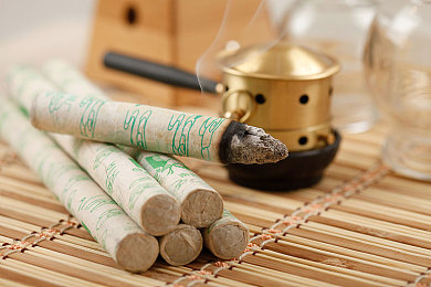 被主人当众脱裤子晾臀打臀缝：“公园奇闻：宠物尊严遭践踏，社会道德亟待反思”-4