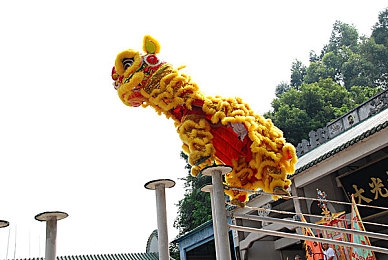 体育生Gay脱裤子自慰出精：高校体育生不当行为引发热议，隐私与道德教育亟待反思-3