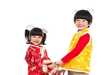 天天干天天日天天操天天爽天：《无尽狂欢》揭秘：畅游奇幻世界，攻略解锁宝藏冒险之旅-2