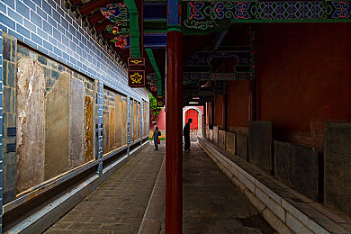 受虐狂 极端 奴役 鞭刑：痛快感背后：探寻极端心理与社会挑战-2